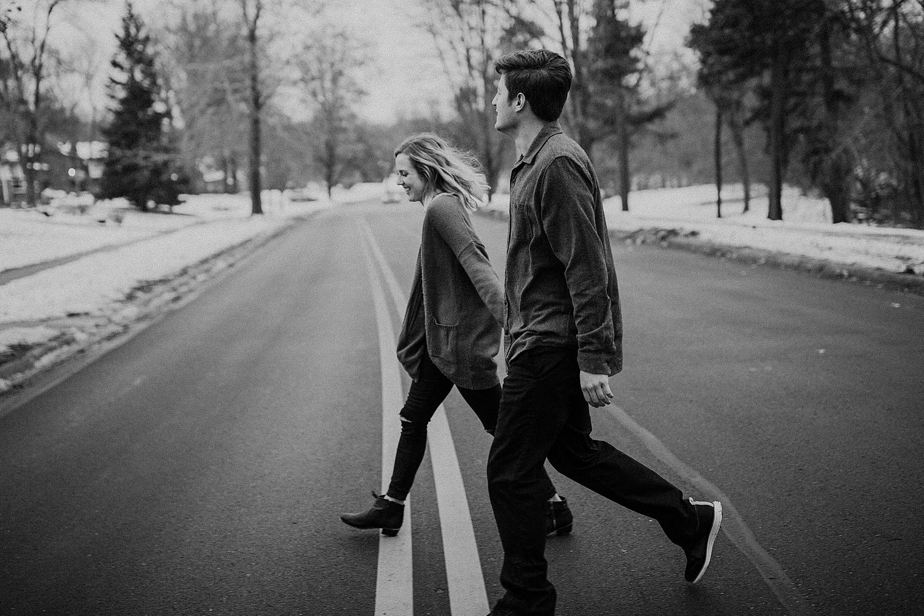 winter engagement photos by andrea nuxoll